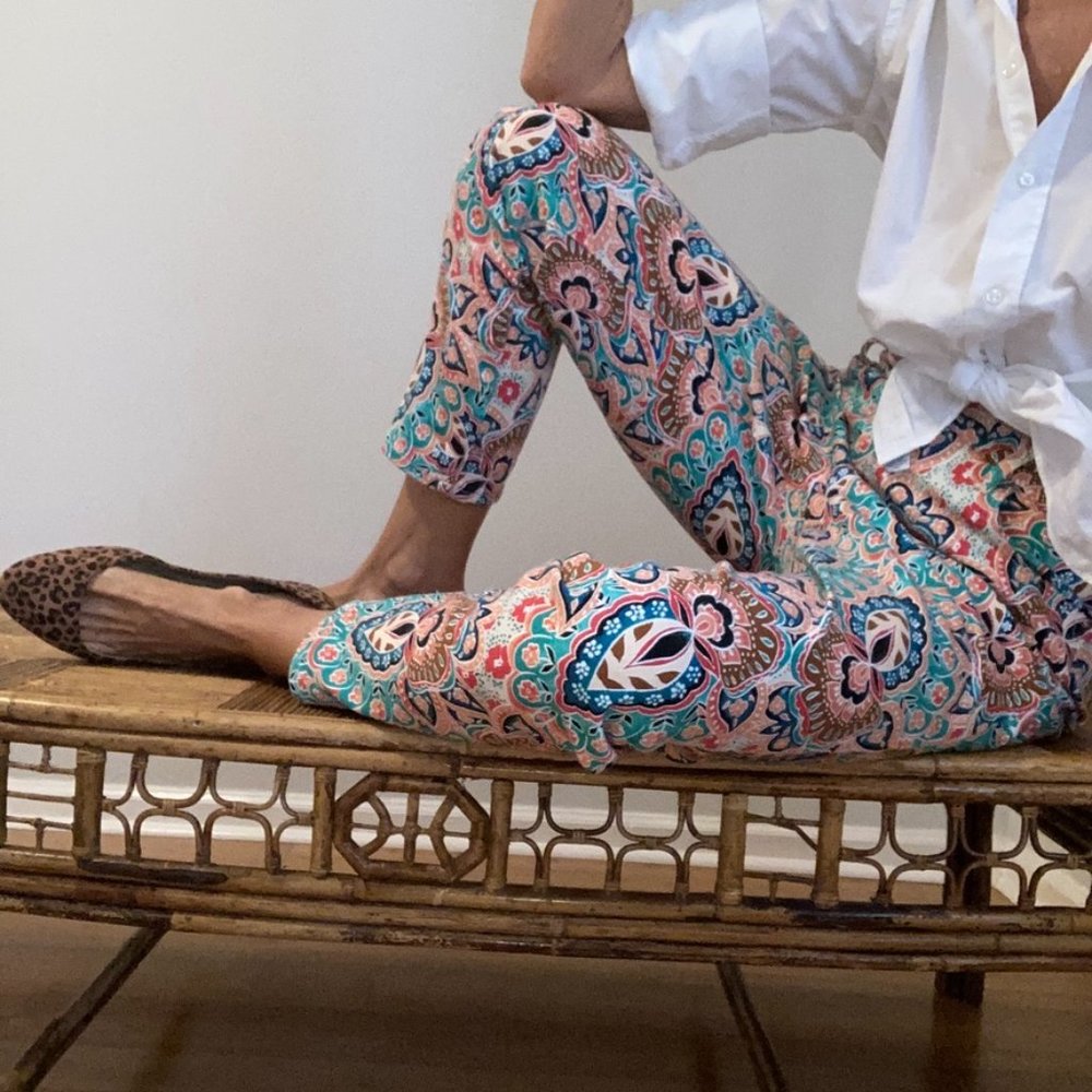 Chico's Girlfriend Ankle Pant Size 1 Multi Color